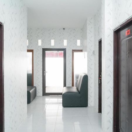 Reddoorz Near Sarinah Jakarta Luaran gambar