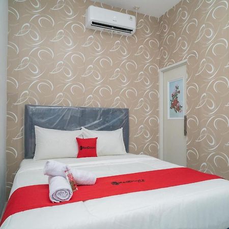 Reddoorz Near Sarinah Jakarta Luaran gambar