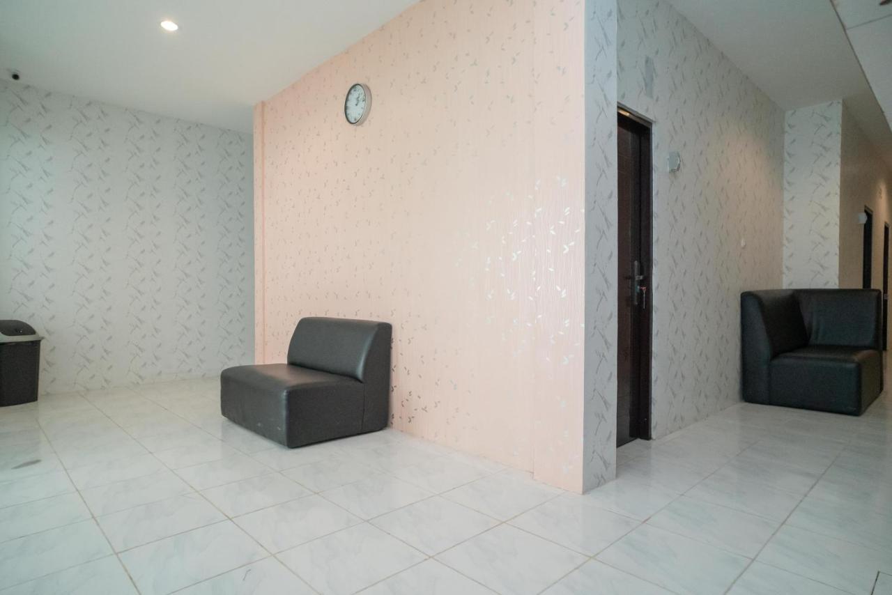 Reddoorz Near Sarinah Jakarta Luaran gambar
